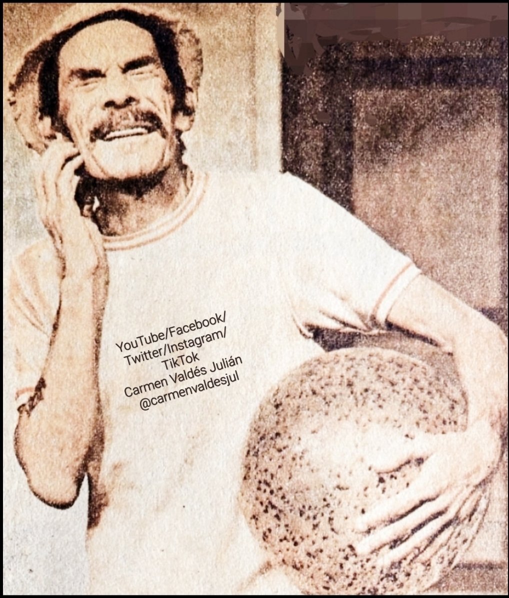 CarmenValdesJul's tweet image. Qué pasó qué pasó.. vamos ahí! "Don Ramón" con la pelota de Quico? Bella imagen de mi padre seguramente en la época del "Circo de Don Ramón" Me emociona tanto recordar cuantas veces lo vi en plena actuación, simplemente fascinante! #donramón #rondaron #Quico #ramonvaldes #rorro