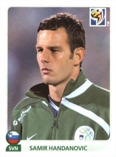 CopaLendas's tweet photo. Samir Handanovič, Eslovênia 🇸🇮.
Copa do Mundo de 2010, África do Sul.
18º lugar.
3 gols sofridos, 3 jogos.
#handanovič #slovenija #worldcup2010 #copa2010 #fifa #legenda #batmanovič #zeleniorlovivevropi #nzs #petermokabastadium #slo #panini #qatar2022 https://t.co/m0nQOP6E2A