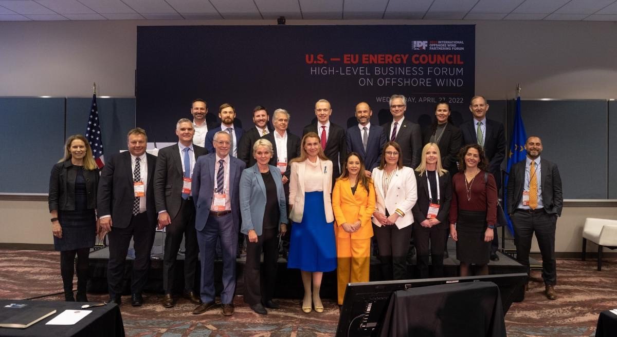 Reflecting on #2022IPF ⬇️ Honored to join @SecGranholm & @KadriSimson at U.S.-EU Council High-Level Business Forum. Tremendous thought leaders who shared lessons learned, best practices and collaboration as the key to growth of #offshorewind industry.