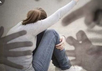 Cesur olmak ...)
Korkudan adım adım
uzaklaşmaktır..)

Son.