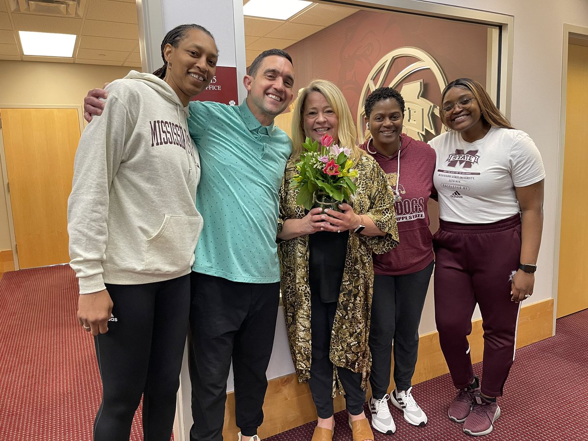 jimmy_wjy's tweet image. The MVP of our office!! Ms. Ava has helped made our transition seamless and we are only as good as the people we surround ourselves with. She keeps all of us in check! @HailStateWBK