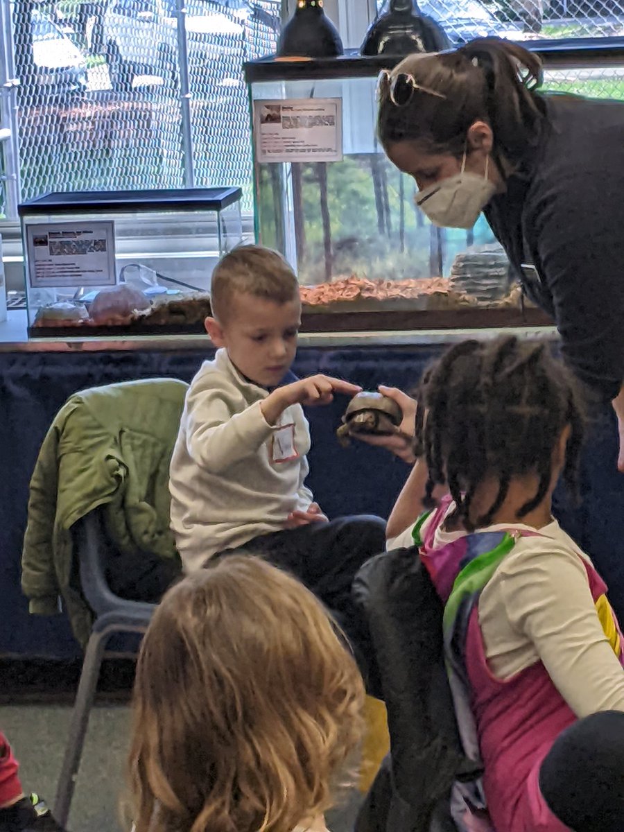 Adventures <a href="/HelmerNature_WI/">Helmer Nature Center</a> with my Kinder Crew 🐢 🐇🌷
#signsofspring
