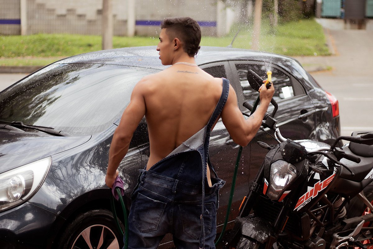 EmpireModelsCol's tweet photo. Hasta el más profundo rincon, nuestros modelos Clean Service dejarán impecable lo que les pidas. ¡Quedarás deslumbrado!

Síguenos:
IG: @empiremodelsguys
TikTok: @empiremodels2022

#FelizMiercoles #diadeltrabajador #instagood #InstaTime #fotografía #style #models #Pereira #Armenia https://t.co/26lkqfcbdU