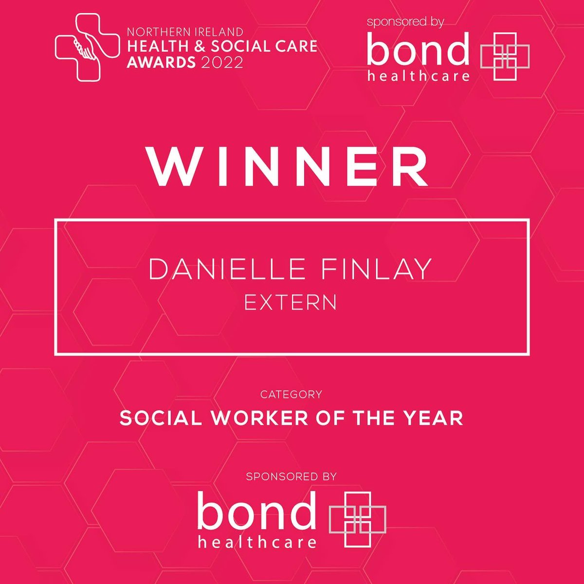NIHSCAwards's tweet photo. Congratulations to the Winner of the Social Worker Of The Year Award - Danielle Finlay, Extern  and Highly Commended Pamela Nugent, Belfast Trust 

Thank you @bondhealthcare for sponsoring this category. https://t.co/8P5C4qDFx6
