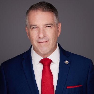 ChronicRights's tweet photo. 📰👏@repmattwillhite's step therapy bill #HB459 was recently signed into law in Florida. #Chronicrights

https://t.co/rFNFnmK1rR https://t.co/tPmFLh9Itn