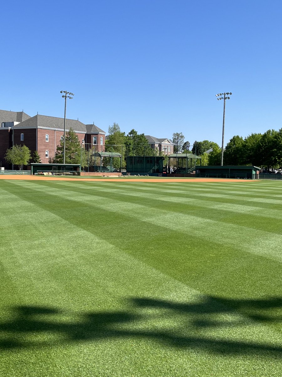 Alan Hale tweet media