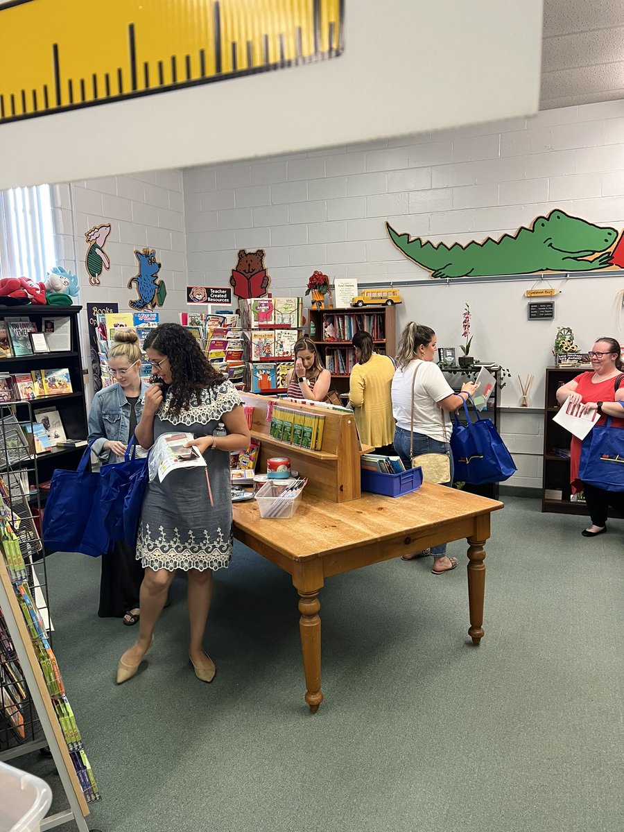 RecruitMCPS tweet media