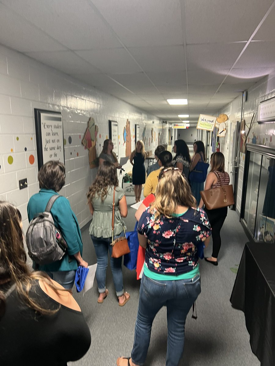 RecruitMCPS tweet media