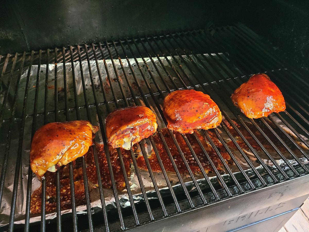 Messy Q BBQ tweet media