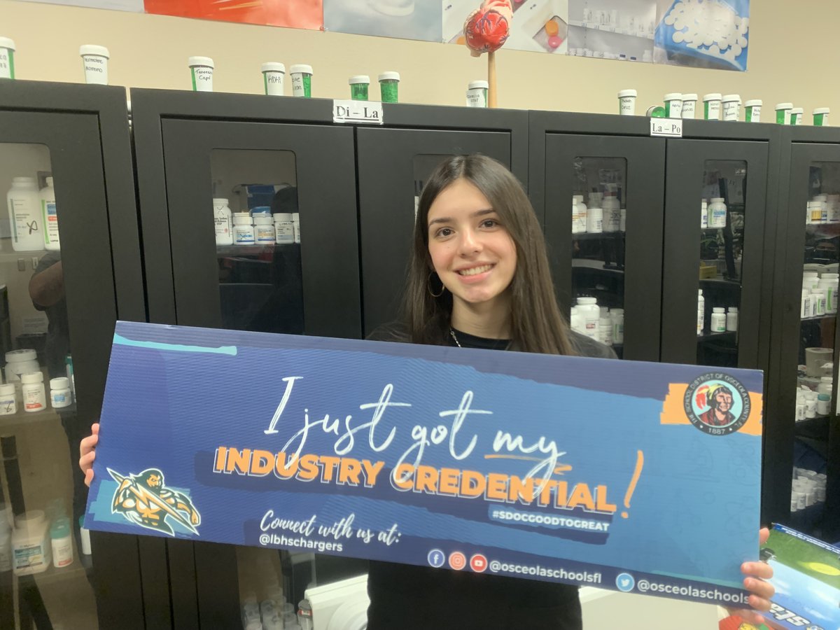 OsceolaCTE's tweet photo. Please help us congratulate another Nationally Certified Pharmacy Technician at @lbhschargers , Michelle Berrios! Way to #SkillupOsceola!
#CTErriffic #cteosceola #CareerReady https://t.co/xx1JtXEerA