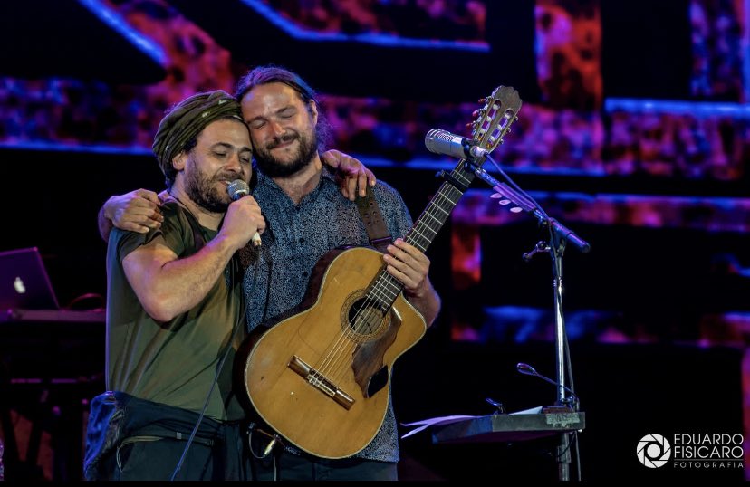 CÓRDOBA:

Que inmensa alegría poder contarles que el gran <a href="/RalyOficial/">Raly Barrionuevo</a> será uno de los invitados del concierto que daré en Pez Volcán el próximo miércoles 4/5.

Tocar con él me alegra casi tanto como poder abrazarlo después de tanta cosa…

Acá las 🎟: 

alpogo.com/evento/nano-st…