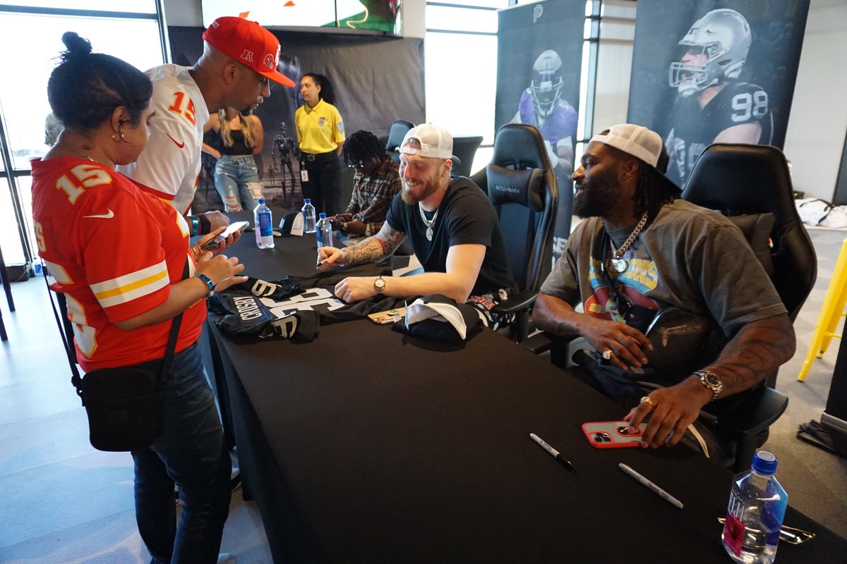 Black Fire Innovation (@blackfirevegas) on Twitter photo The Athlete Series 1 Autograph Signing party is now underway! Fans are descending upon Black Fire to meet their favorite #NFL players, including <a href="/CrosbyMaxx/">Maxx Crosby</a>, <a href="/man_dammn/">Matthew Judon</a>, <a href="/TrevonDiggs/">TRE SE7EN</a>, & <a href="/Primetime_jet/">Hollywood Brown</a>.
#NFLDraft The Athlete Series 1 Autograph Signing party is now underway! Fans are descending upon Black Fire to meet their favorite #NFL players, including <a href="/CrosbyMaxx/">Maxx Crosby</a>, <a href="/man_dammn/">Matthew Judon</a>, <a href="/TrevonDiggs/">TRE SE7EN</a>, & <a href="/Primetime_jet/">Hollywood Brown</a>.
#NFLDraft