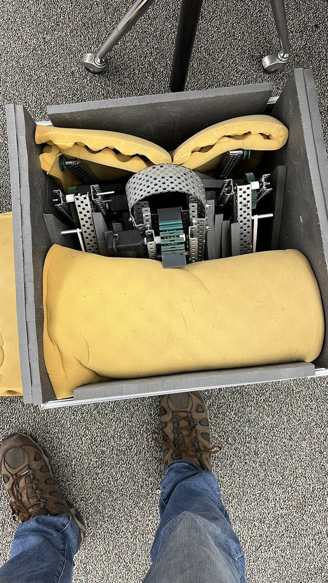 BayPortRobotics's tweet image. Ready for the big trip to Texas.