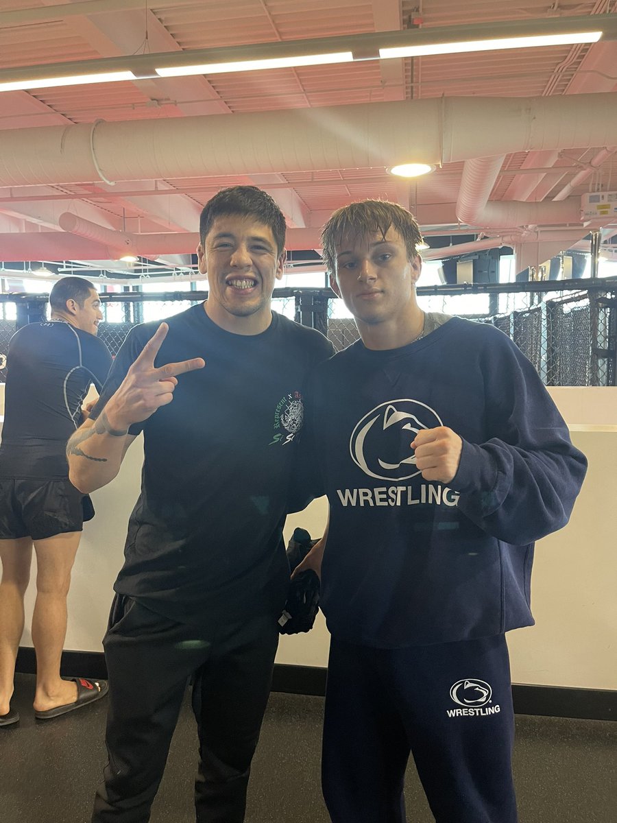 1 day away from competition. Grateful to be surrounded by so many great people and be able to do what I love. Was able to grab a pic with one of the best Flyweights in the Ufc🙏🏼￼