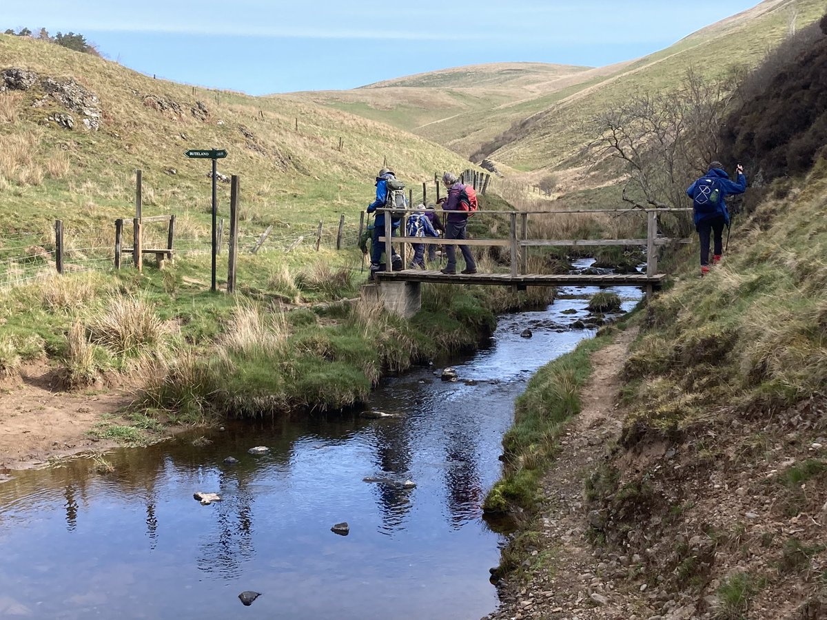 colindshepherd's tweet photo. Grand walk from Carlops to Balerno via Kitchen Moss in perfect Spring weather. Cuckoo calling at North Esk Reservoir. Numerous Willow Warblers singing and many Spring flowers.Usual finish in The Grey Horse in Balerno. @thegreyhorsecom #FirstCuckoo https://t.co/CHMKsanStm