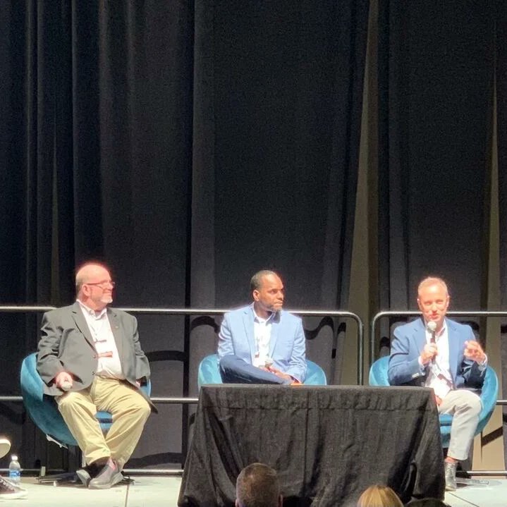 Insurance Innovators Unscripted Podcast (@insuranceinnov8) on Twitter photo Was great to get back on stage to drop some knowledge on the future of #Insurance at the <a href="/InsurTechHfd/">InsurTech Hartford</a> symposium. #InsurTech #CX #Automation Was great to get back on stage to drop some knowledge on the future of #Insurance at the <a href="/InsurTechHfd/">InsurTech Hartford</a> symposium. #InsurTech #CX #Automation