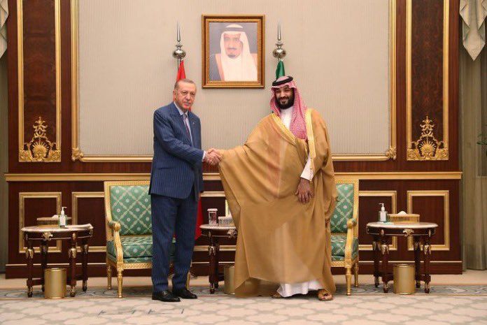 fayez_malki's tweet photo. 🇸🇦 هيبة طويق 🇸🇦  مع اردوغان
#محمد_بن_سلمان https://t.co/rpQplarAyX