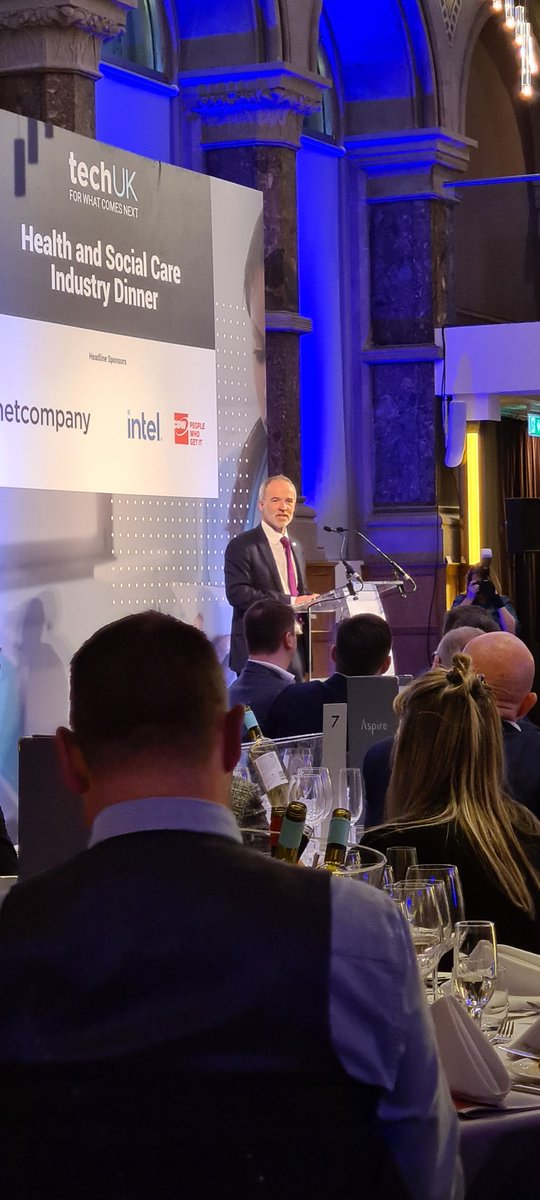 ling_robert's tweet photo. Out and about at the @techUK Health & Social Care Industry Dinner. Great opening speech by @NHS_RobW recognising the good work of the NHS and Councils in facing health challenges and the role of tech moving forward #healthtechuk https://t.co/6CqPdkdpco