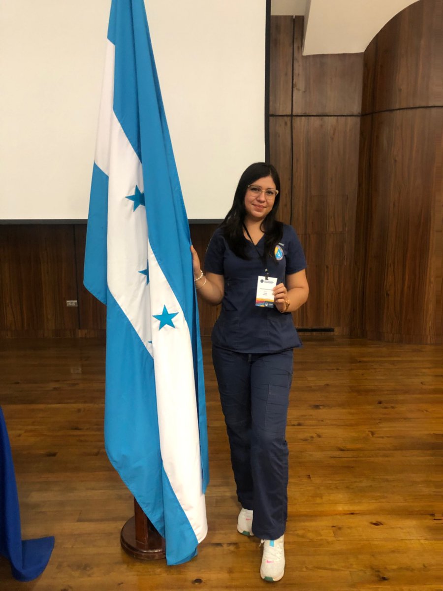 Presidenta Acreditada, Juramentada y en funciones del Comité Ejecutivo de Carrera de Microbiología. 💚

Lo logramos. 🥹