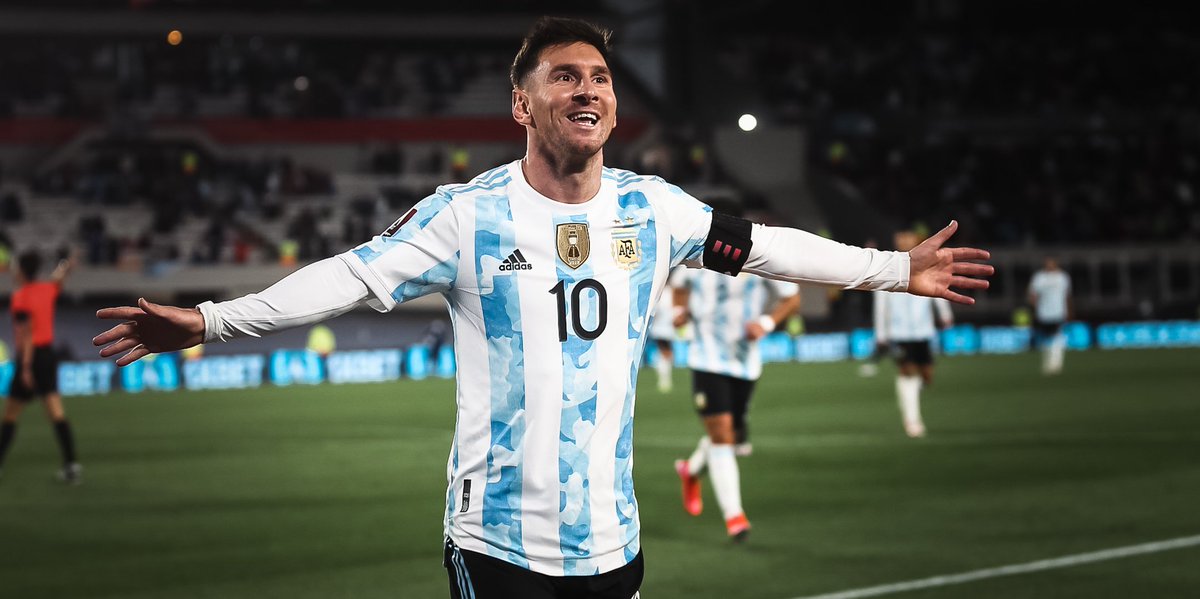 Un #TBT de Leo #Messi ❤️
RT y comentario  si quieren mas FAV para Fondos