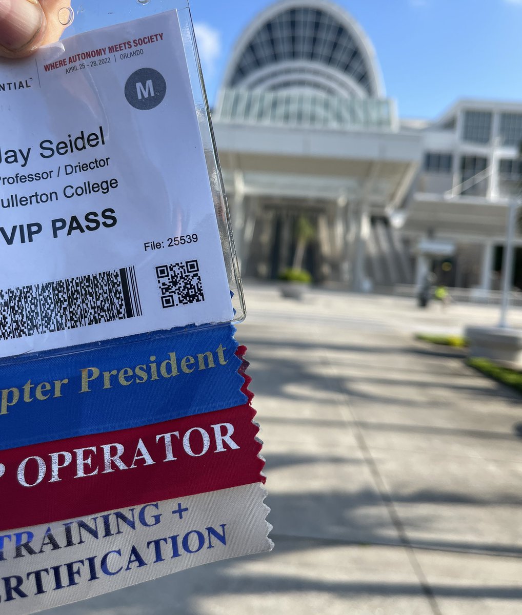jdseidel's tweet photo. So long Orlando and @AUVSIshow Thanks for not being too humid. Learned a lot, saw a lot, did a lot. The future of drone technology continues to grow at an amazing rate. I’m so excited to be a part of this industry. @AUVSI #CaliforniaChapter https://t.co/QNeibCO7LC