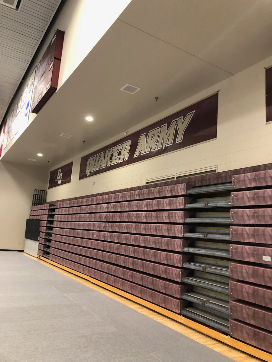 b_peterson44's tweet photo. I had a great day at Earlham yesterday with Coach Thompson and the team! Thank you for giving me the opportunity to become apart of the program!! @Coach_T_15 @EarlhamWBB https://t.co/owV1U3tDAh