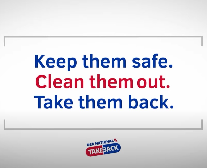 CSHElgin's tweet image. Keep them safe. Clean them out. Take them back. THIS SATURDAY, 10am-2pm at Advocate Sherman Hospital and Elgin City Hall youtu.be/wozR-pKO6Z0 #deatakeback