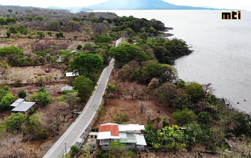 Nueva Carretera en la Isla de Ometepe 🏝

m.facebook.com/story.php?stor…

❤🖤✌🏻
#Nicaragua 
#VictoriasDeLaPaz