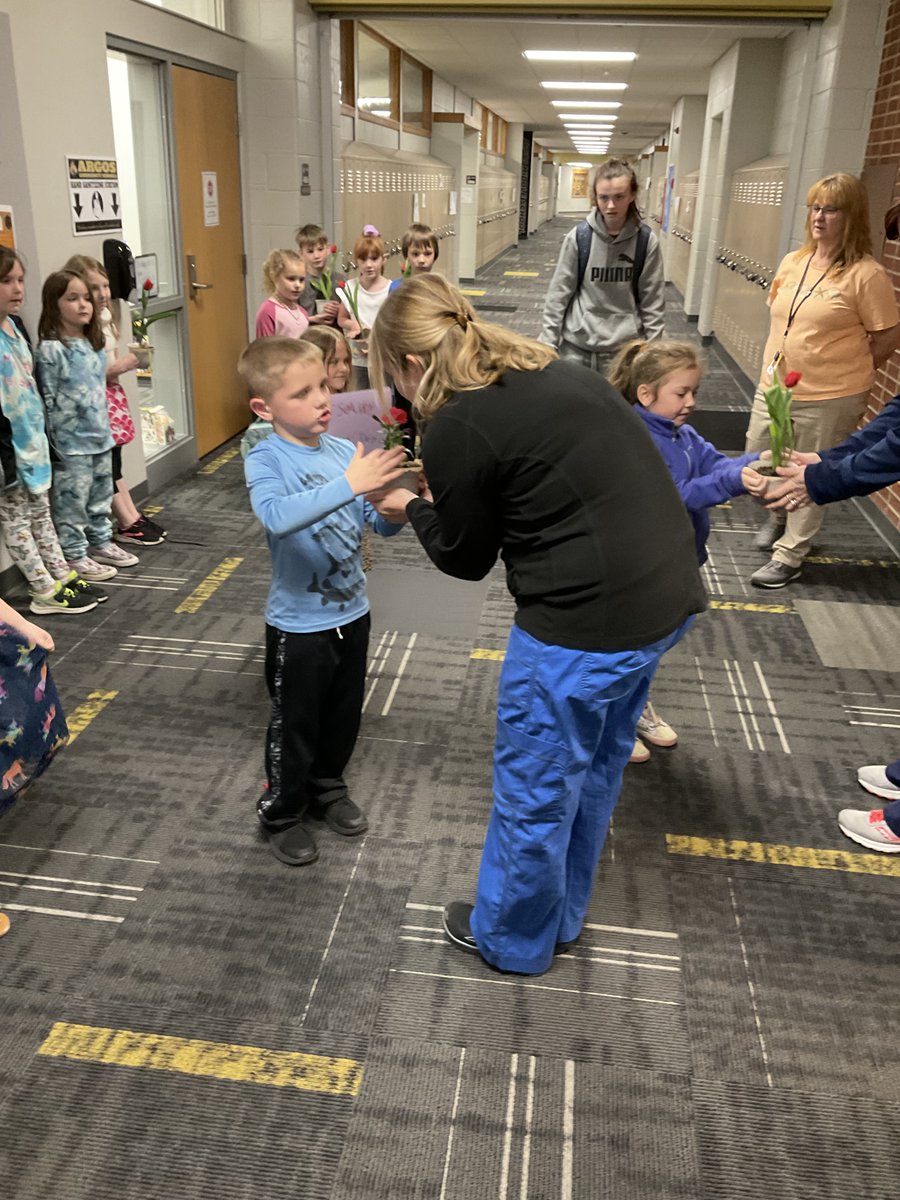 Argos Schools tweet media