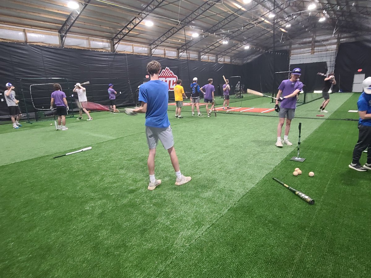 BaseballLyon's tweet photo. Preppin' for Richmond! #AllASTATE
#RTC @cddossett https://t.co/QDeOYtv506