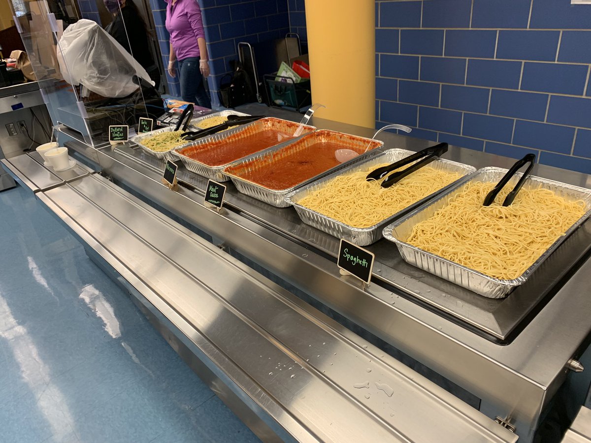 SeanKennedy80's tweet photo. 2022 @SauganashPTO Pasta Night π is underway! Weβre in store for a great evening! #TeamSauganash https://t.co/ccxY2WptJe