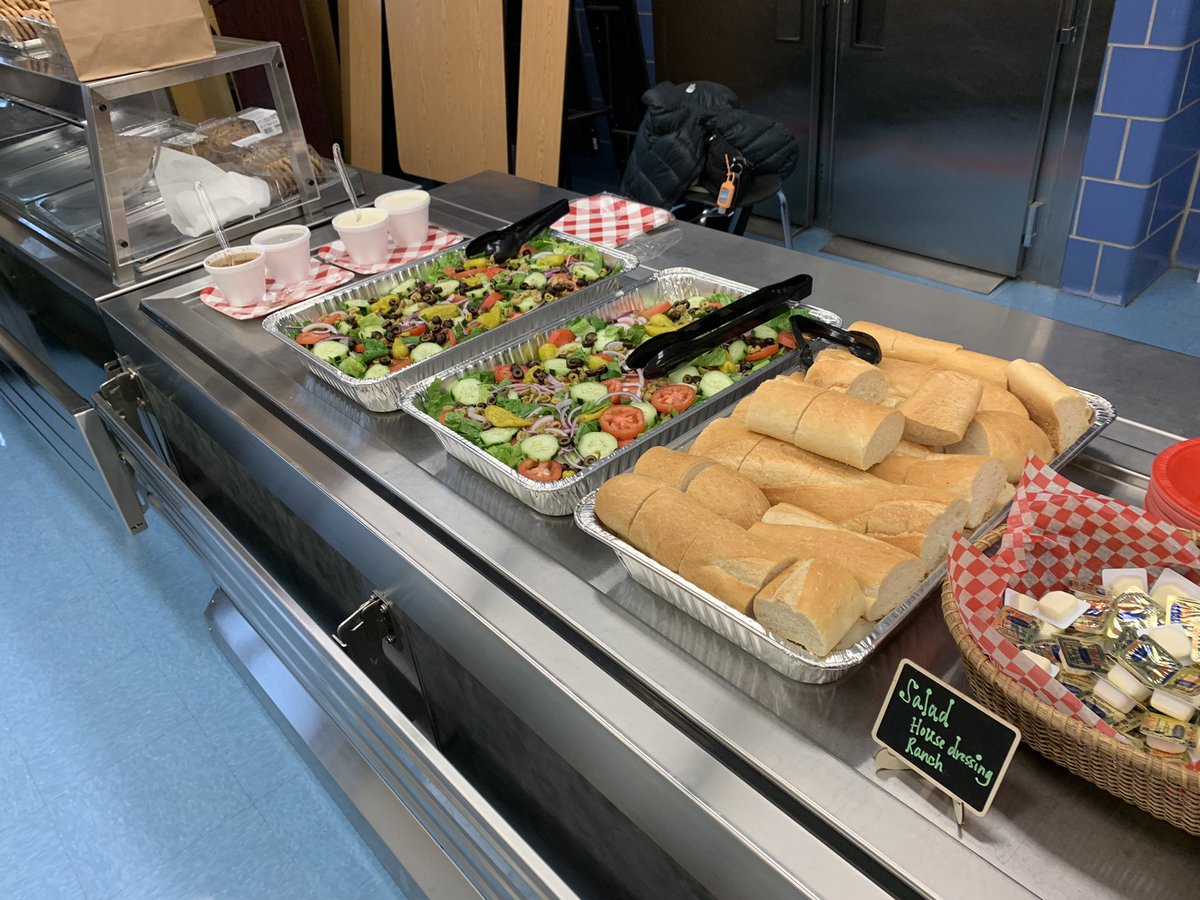 SeanKennedy80's tweet photo. 2022 @SauganashPTO Pasta Night π is underway! Weβre in store for a great evening! #TeamSauganash https://t.co/ccxY2WptJe