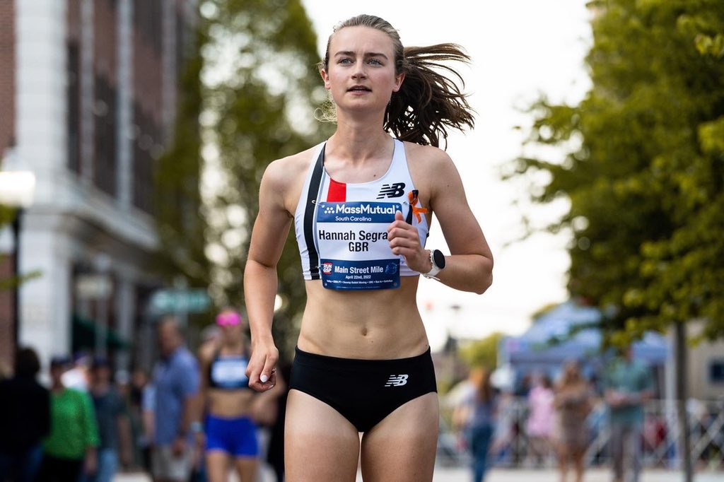 Fun weekend in Spartanburg SC running a road mile! Thanks <a href="/run_gsp/">RunGSP</a> for taking care of us! Excited to be back next year!

On to drake relays to race the 800m! ✈️ 

#teamNB
#mtnsouthelite
#teamtotal 
#YMFR 🧡🖤

📸: <a href="/b/">b</a>.knox.photography