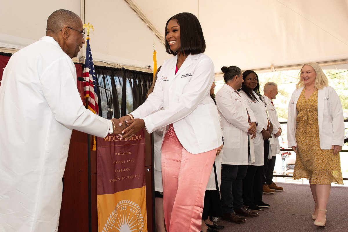 So like yesterday was my white coat ceremony 🤧