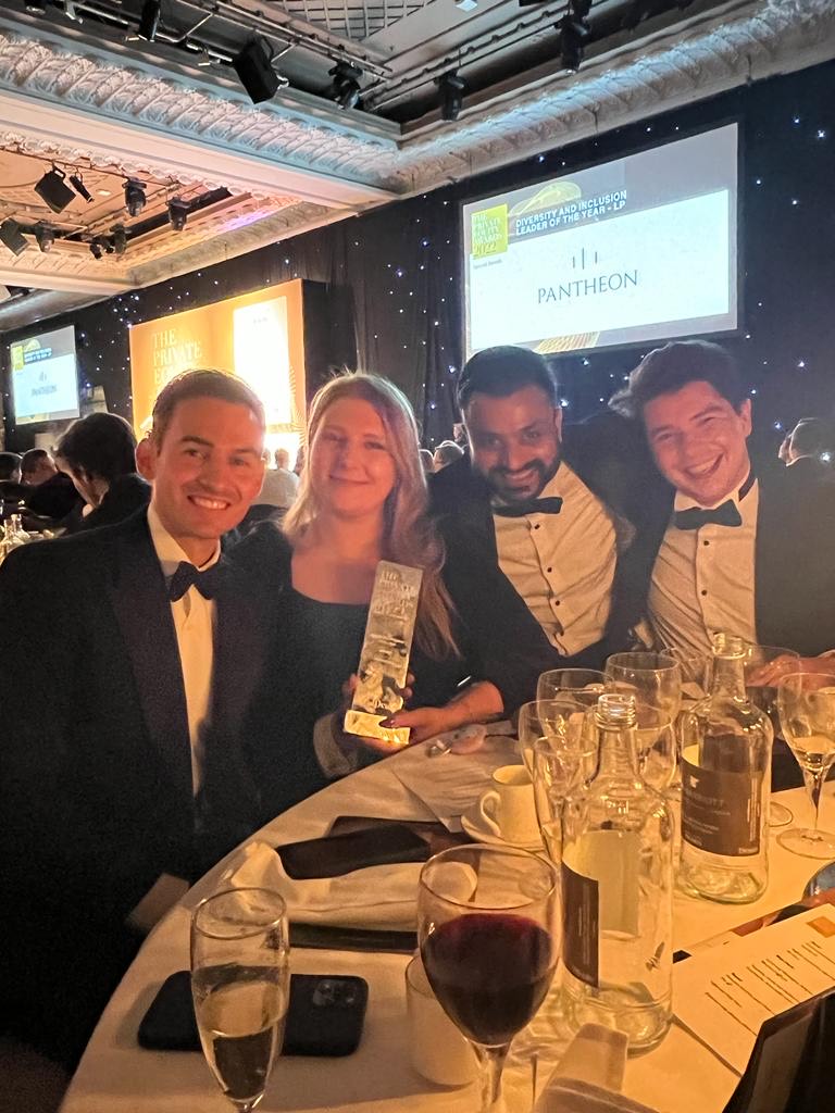 140group's tweet photo. So proud to announce we have won 'Digital Due Diligence of the Year' 2022 at The Private Equity Awards, hosted by @RealDealsEU! ๐
Check out some of the team posing with the award! ๐
#onefourzero #digitaldiligence #realdeals #privateequityawards #privateequity https://t.co/iDyNJFV7Sx