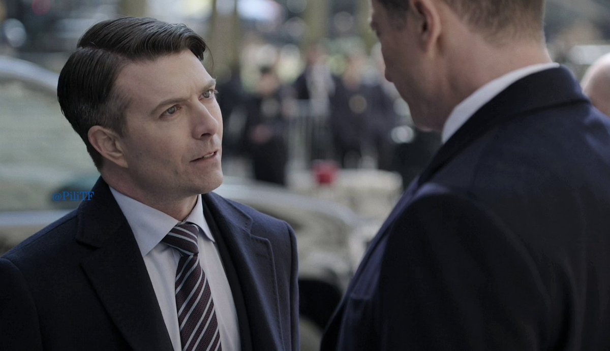 PiliTF's tweet photo. #SashaRoiz as President Andrew Wright
#NoahBean as FBI Assistant Jonathan Doak
#TheEndagame
#TheEndgameNBC
S1E9 "Beauty and The Beast"
#screenshots https://t.co/CTwSwbIoSZ