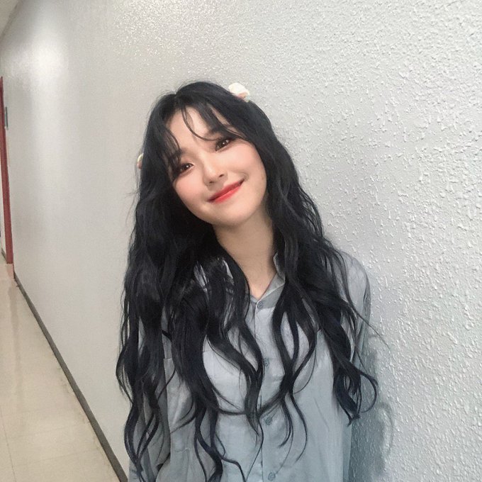 ajiheon's tweet photo. ⠀
hoo ige mwoya? suddenly, a marshmello grows in my head ๑•‿•๑ this is real, not a lie! it looks delicious, i want to eat it nyom nyom. but it will grows again, right? i don't want to lose it. do u have any marshmello i can eat? ꒰ᐢ • ˕ • ᐢ꒱
⠀ https://t.co/zeyr3xaZed