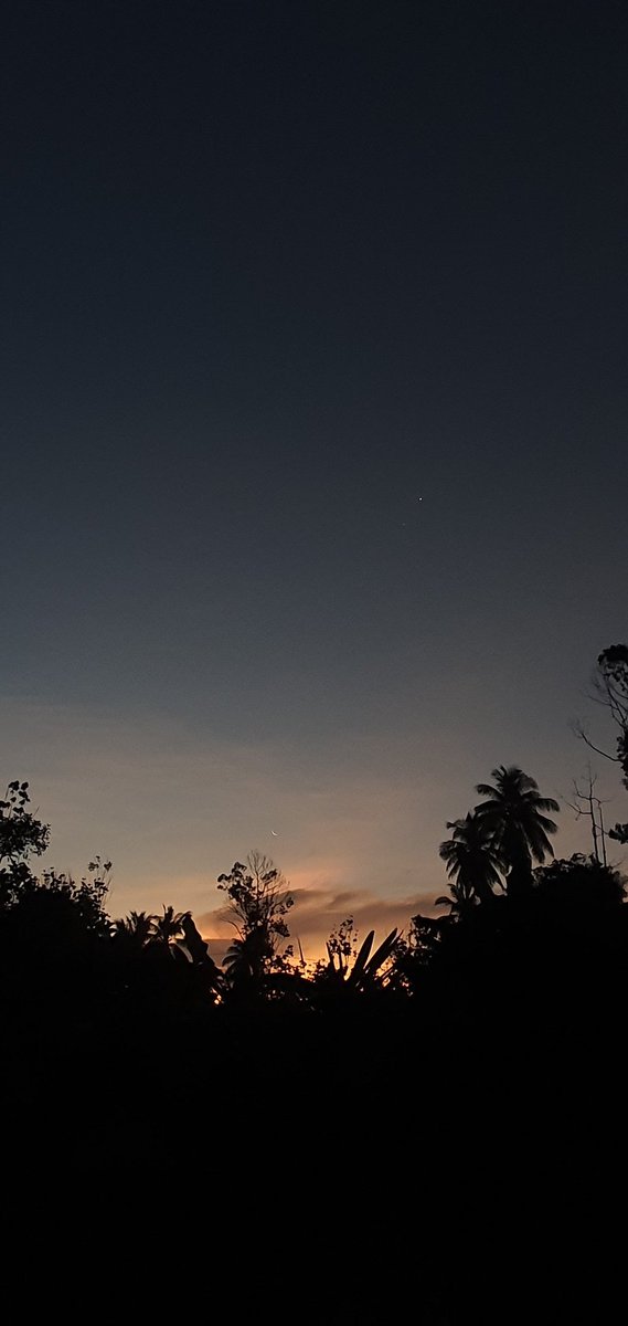 GM

Anak bulan nearly there? 😇