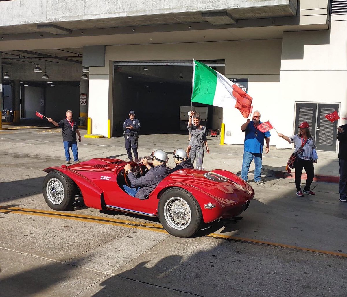 It was a such a pleasure for us to kick off the annual vintage motorsports event @CaliforniaMille on Monday! Modeled after the Mille Miglia race in 🇮🇹, this is the first time in its history that the event departs from Los Angeles. We waved the Italian flag high for their send-off