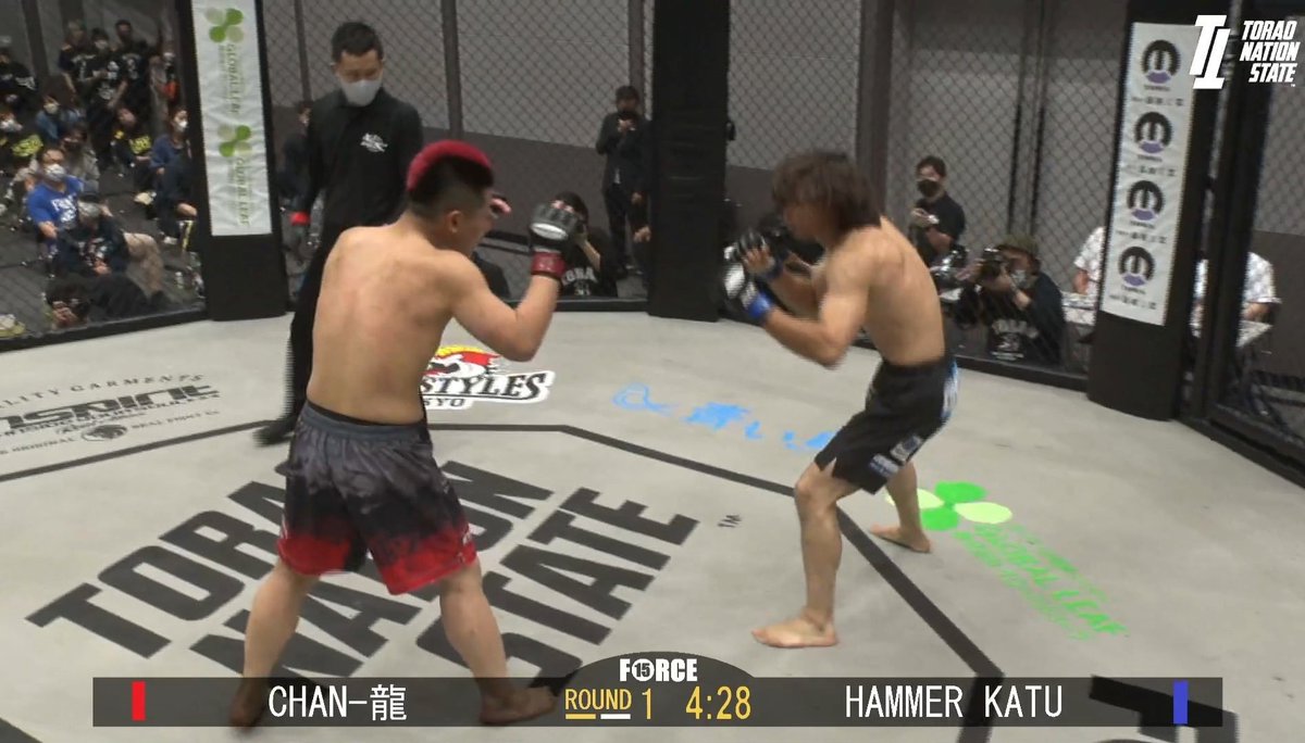 reversal_mma's tweet photo. 名勝負過ぎてもう何回も見てる。
FORCE15はメインの安芸✕マッチョ戦の圧倒的勝利が鮮烈過ぎるが、セミのchan龍✕HAMMER戦も是非注目してほしい。
こんな名勝負が新人王決定トーナメントの2回戦とかちょっとヤバイ!!
この2人だからこそ生まれ��Mixed Martia Arts!!!!
#FORCE15
#修斗
#shooto0424 https://t.co/ge6ekR42vS