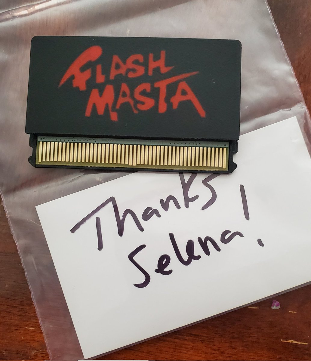 SuperZvesda's tweet photo. An absolutely HUGE thank-you to @mellott124 for shipping his fantastic battery to me so quickly!
A reiterated thank-you to @cliffsrepaircor And a thanks as well to #FlashMasta who even included a sweet little personalised note in my package! ❤️ https://t.co/QfeFm3xslU