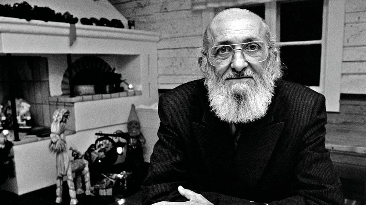 MLReadingHub's tweet photo. "There’s no such thing as neutral education. Education either functions as an instrument to bring about conformity or freedom." Paulo Freire https://t.co/jNohRpznVf