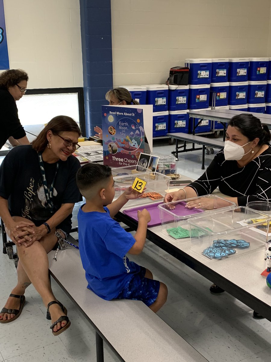 Travis Elementary tweet media