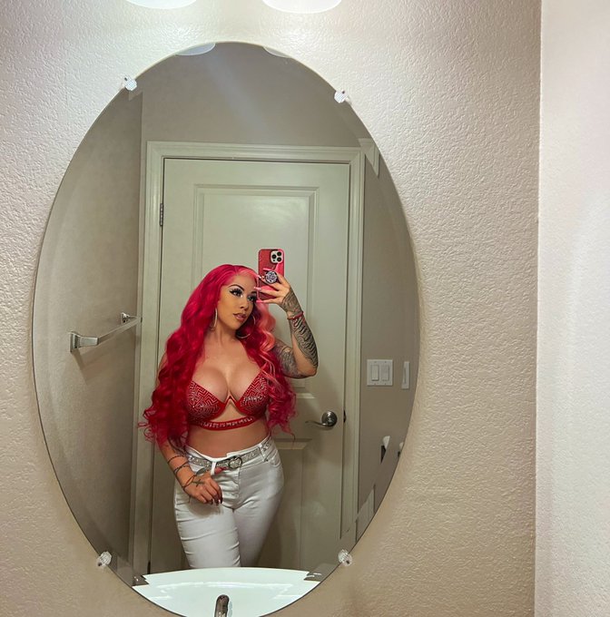 Tonight 😈😛❤️ https://t.co/HujR1Cqkvh