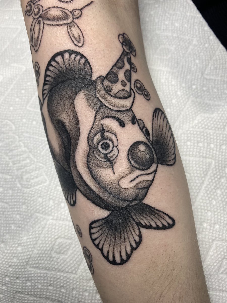 brigetteboxx's tweet photo. Clown fish as a clown today, such a fun one 🖤🐠🐡 https://t.co/5pXdtU9tuN