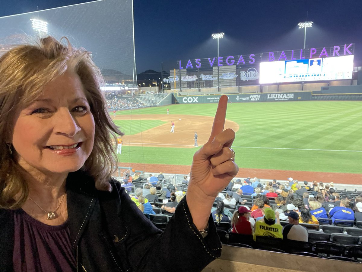 nautilussydyyx's tweet photo. Look who’s PURPLE for National Crime Victims’ Rights week 2022!  Thank you Las Vegas Aviators Baseball Team and Las Vegas Ballpark!  #NCVRW2022 #GoPurpleMLNV  #LVBallpark #LVAviators https://t.co/1F7yXGGKp1