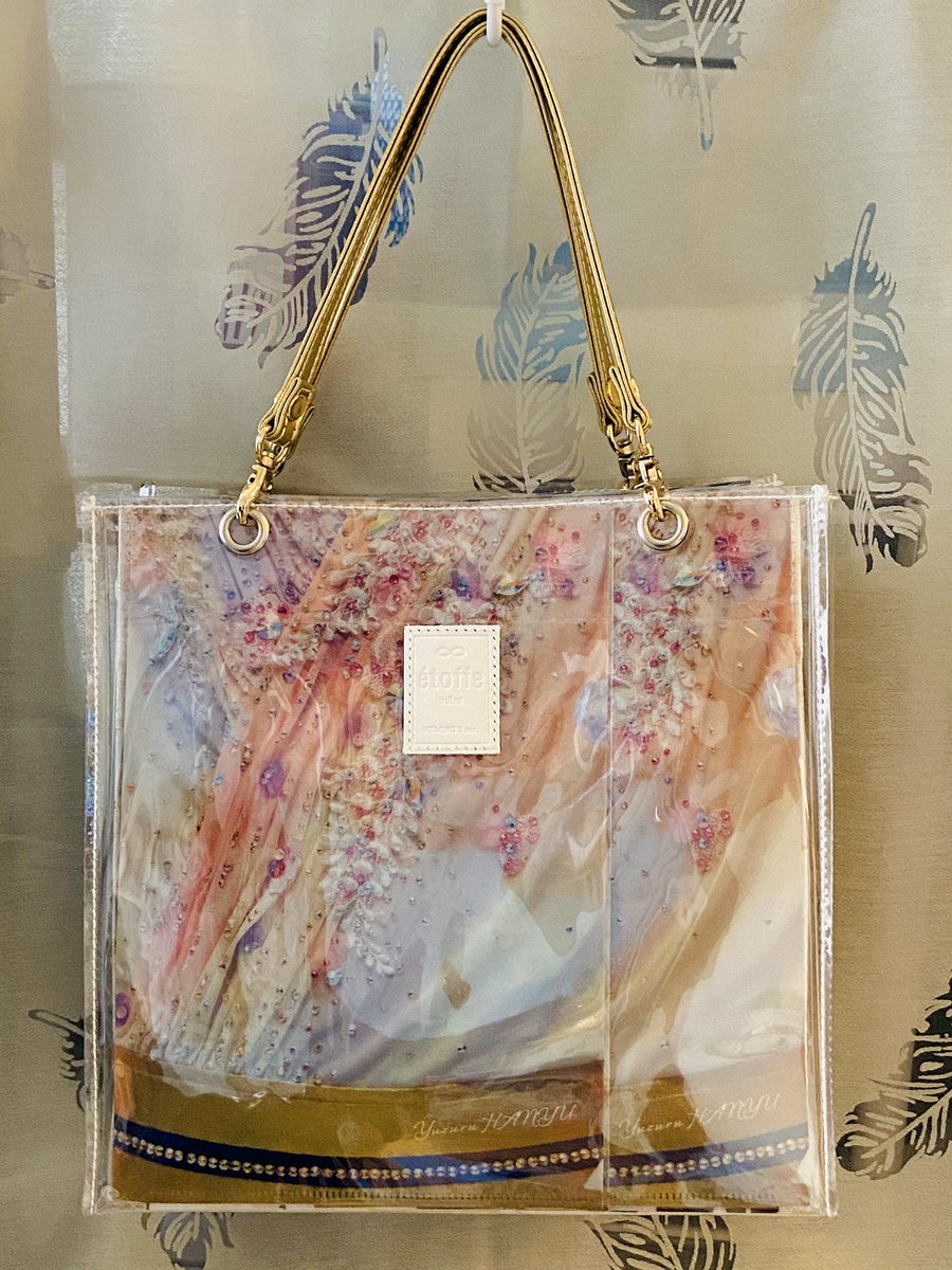 羽生結弦 トートバッグとメモパッド、クリアファイル、 羽生結弦展で買ってきたお衣装クリアファイルを手持ちのクリアバッグに