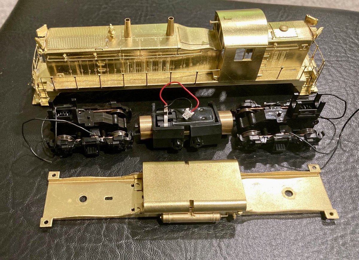 nmraonline's tweet photo. Joe from the Twin Cities Division is a prolific builder and painter. He shared his next project with us on Facebook.  
What’s on your workbench? @IMRROcom @fremodul @Beansauced @CayugaValley @yorkrwymodeller @MojaveRailroad @DCCWiki @O_narrow @ShedlyYard @RENEferromodel https://t.co/heKDv0SScc