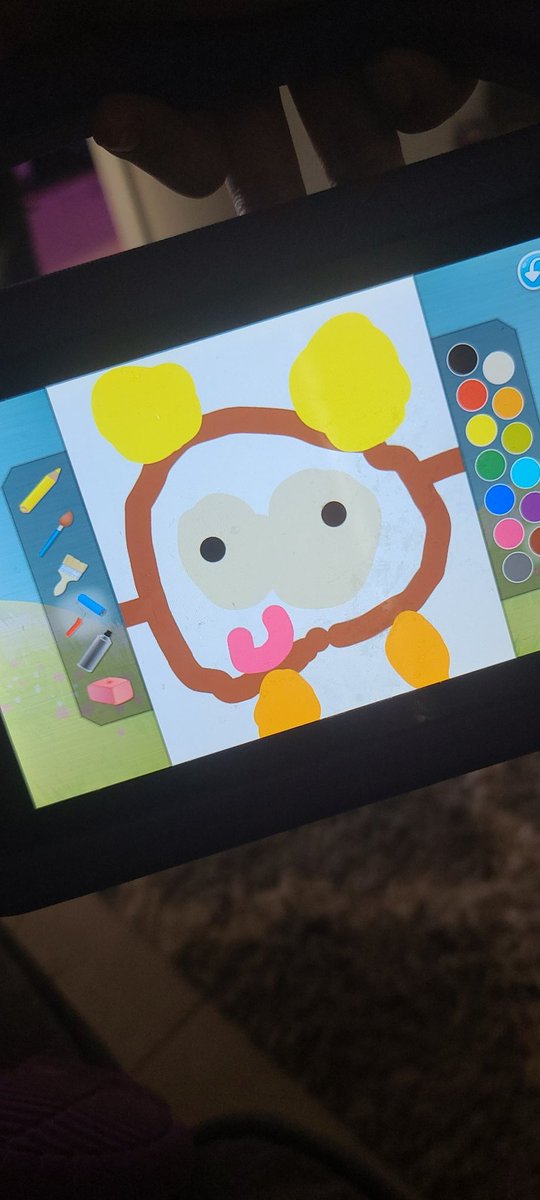emdoingart's tweet photo. Yoooo look what my 3 y/o daughter drew. @tobilou #tobiloop #newtobilou https://t.co/2Lv9DaHQFN