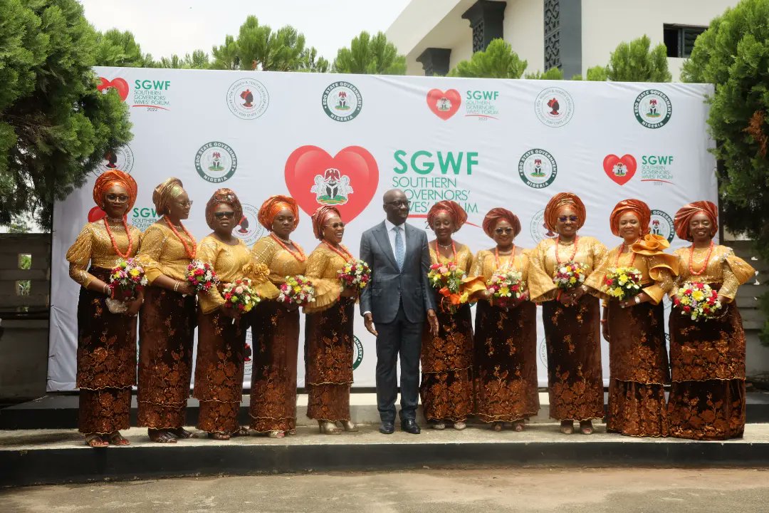HE_BAbiodun's tweet photo. We started the second day of our visit to the beautiful city of Edo State by paying a courtesy visit to His Excellency the Executive Governor of Edo State, @governorobaseki and various members of his Executive committee.
#OgunState
#SGWF https://t.co/tl8W0Zy0v0